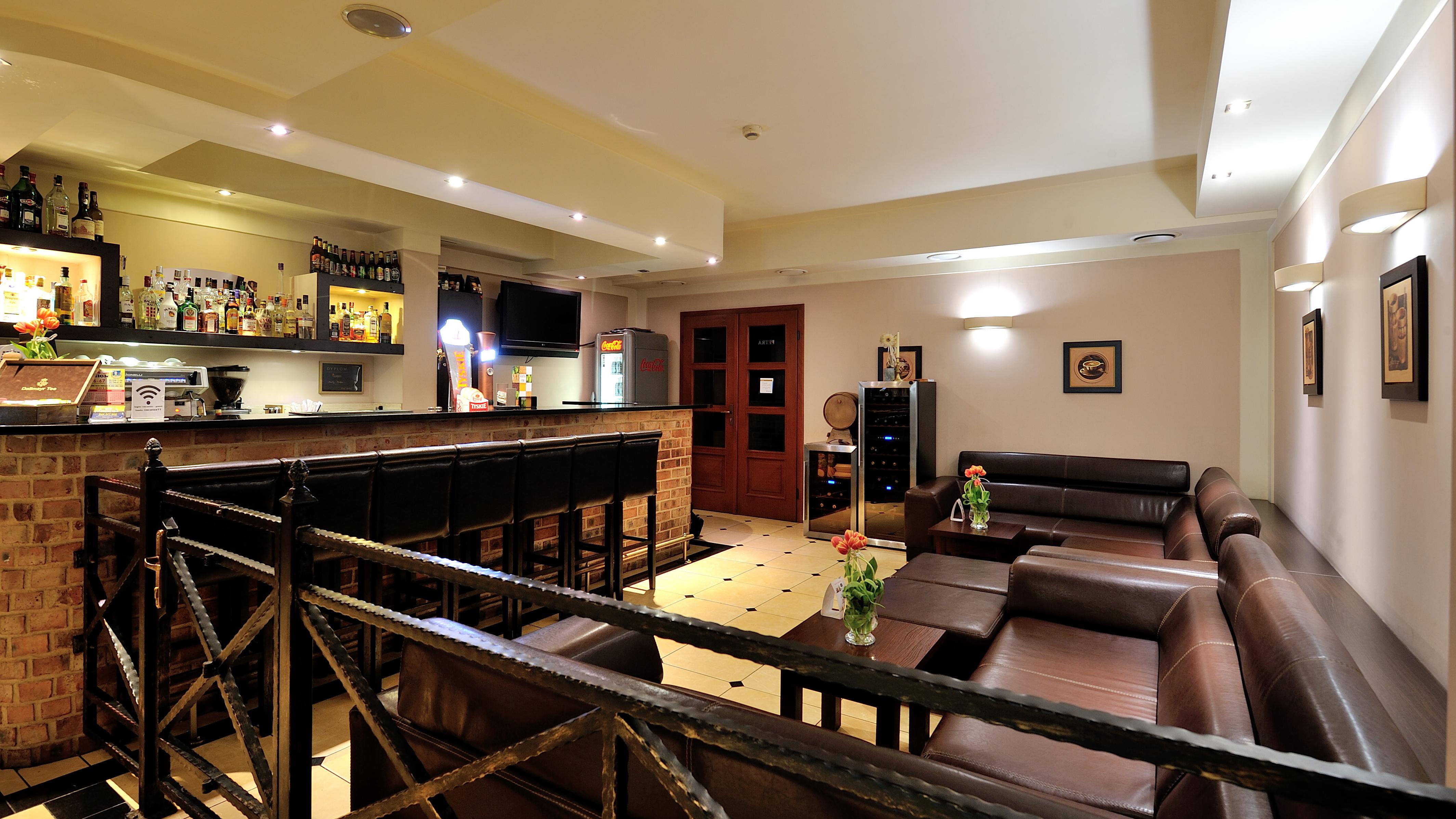 Hotel Diament Vacanza Katowice - Siemianowice Siemianowice Śląskie Εξωτερικό φωτογραφία