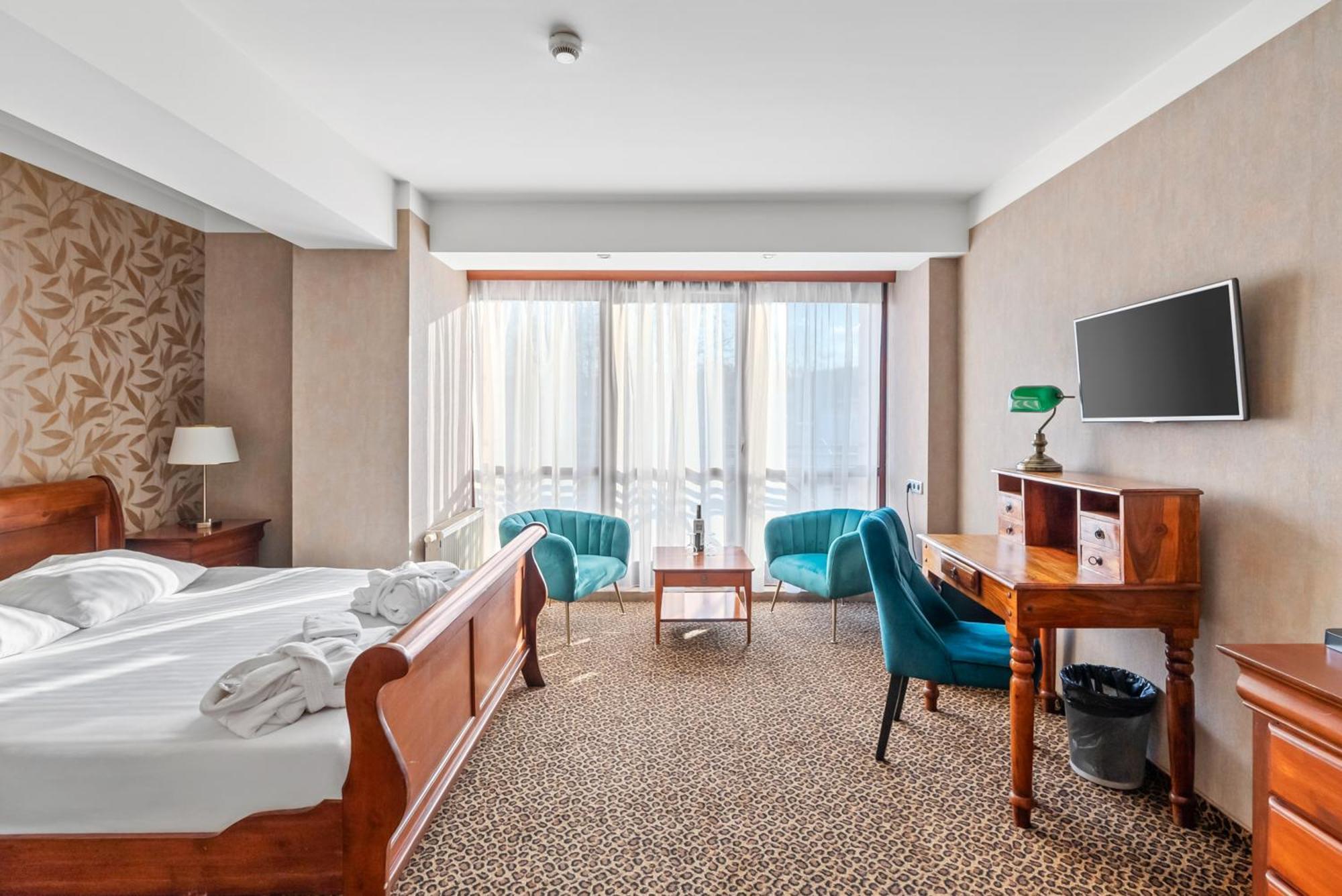 Hotel Diament Vacanza Katowice - Siemianowice Siemianowice Śląskie Εξωτερικό φωτογραφία
