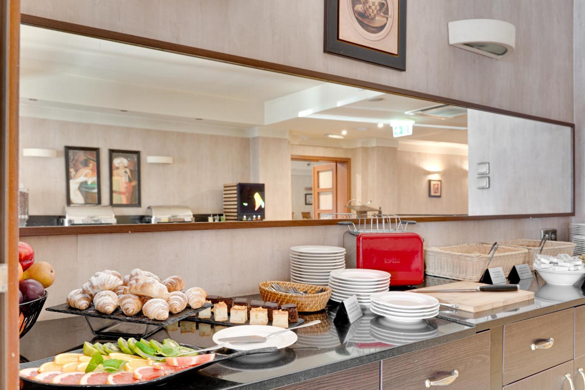 Hotel Diament Vacanza Katowice - Siemianowice Siemianowice Śląskie Εξωτερικό φωτογραφία