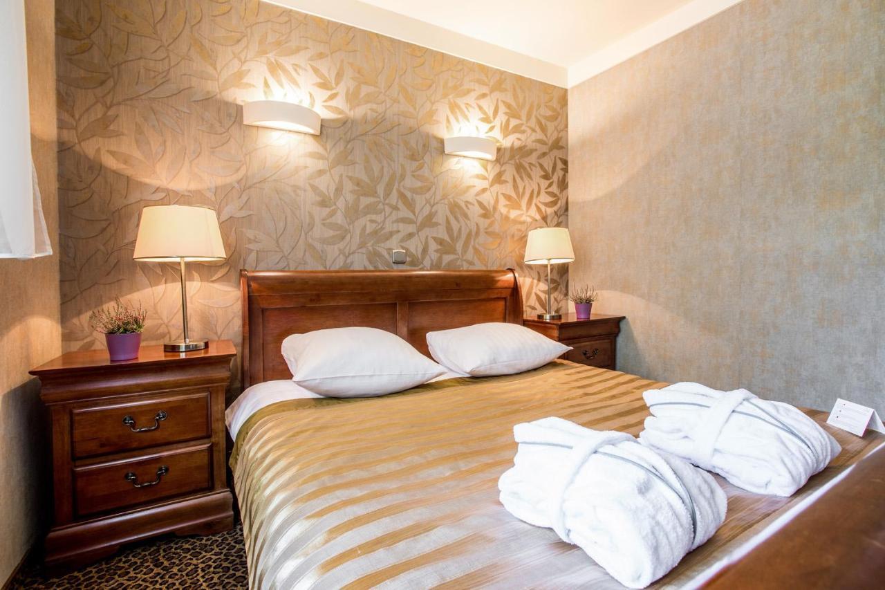 Hotel Diament Vacanza Katowice - Siemianowice Siemianowice Śląskie Εξωτερικό φωτογραφία
